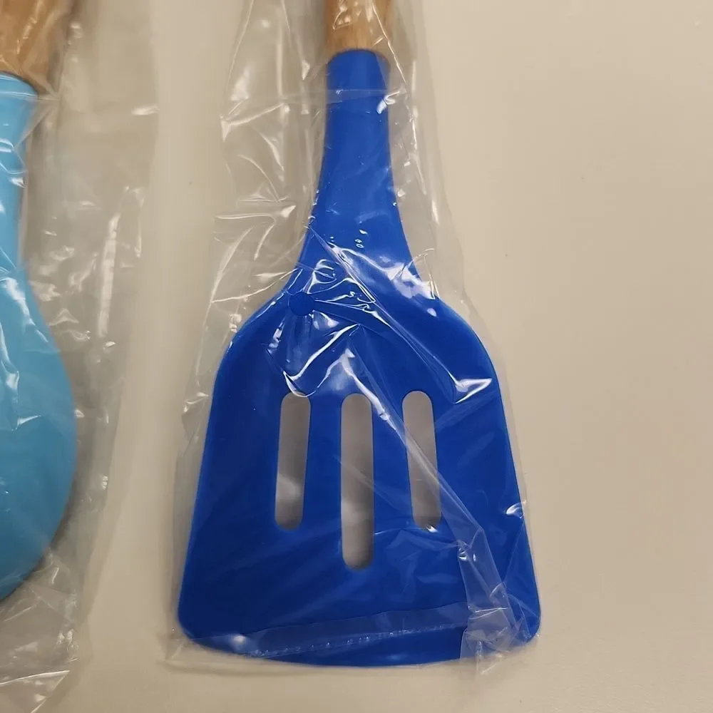 WW Weight Watchers Bamboo Utensil Set New